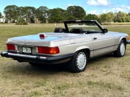 
										1987 Mercedes-Benz SL-Class 560 SL full									