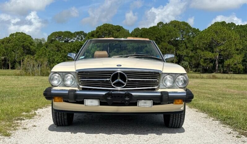 
								1986 Mercedes-Benz SL-Class 560 SL full									