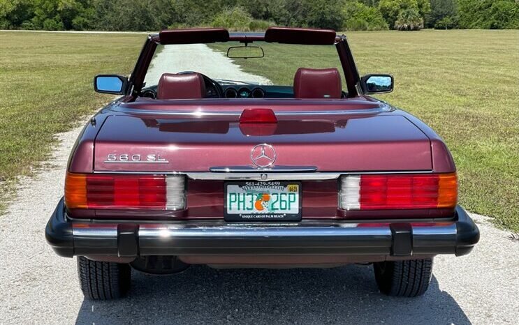 
								1987 Mercedes-Benz SL-Class 560-Class 560 SL full									