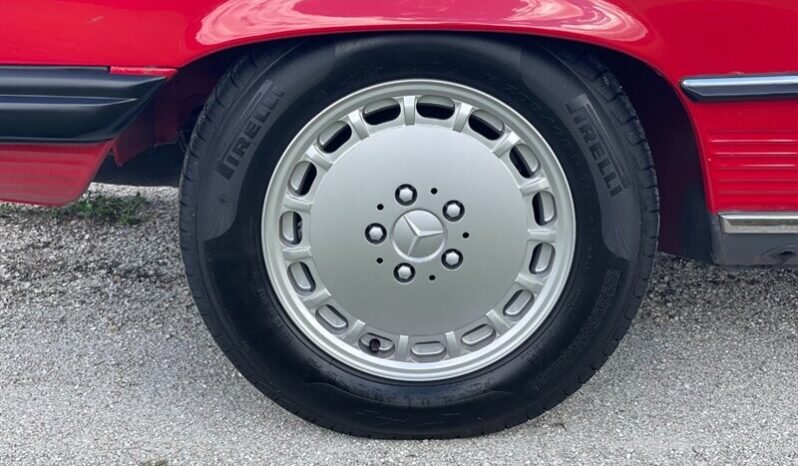 
								1986 Mercedes-Benz SL-Class 560-Class 560 SL full									