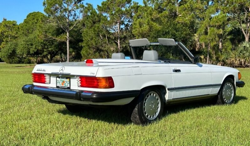 
								1987 Mercedes-Benz SL-Class 560-Class 560 SL full									