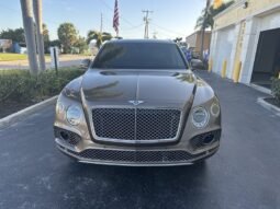 
										2019 Bentley Bentayga V8 full									