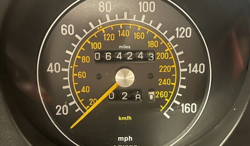 
								1987 Mercedes-Benz SL-Class 560-Class 560 SL full									