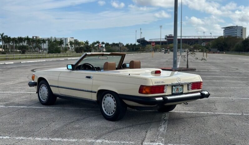 
								1987 Mercedes-Benz SL-Class 560 SL full									