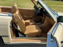 
										1986 Mercedes-Benz SL-Class 560 SL full									