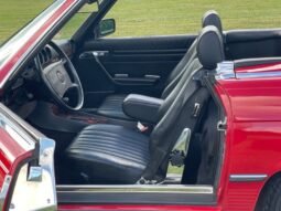 
										1986 Mercedes-Benz SL-Class 560-Class 560 SL full									