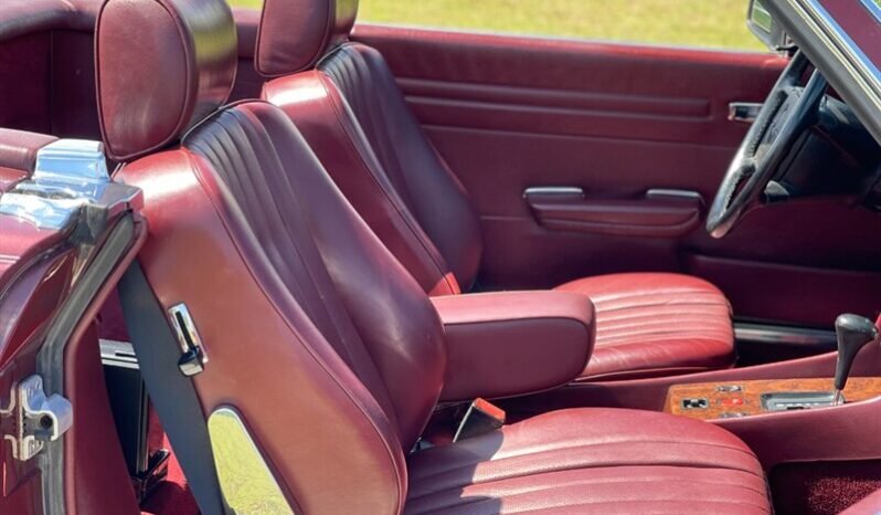 
								1987 Mercedes-Benz SL-Class 560-Class 560 SL full									