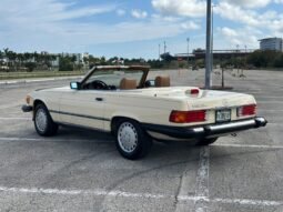 
										1987 Mercedes-Benz SL-Class 560 SL full									