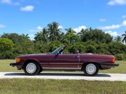 
										1987 Mercedes-Benz SL-Class 560-Class 560 SL full									