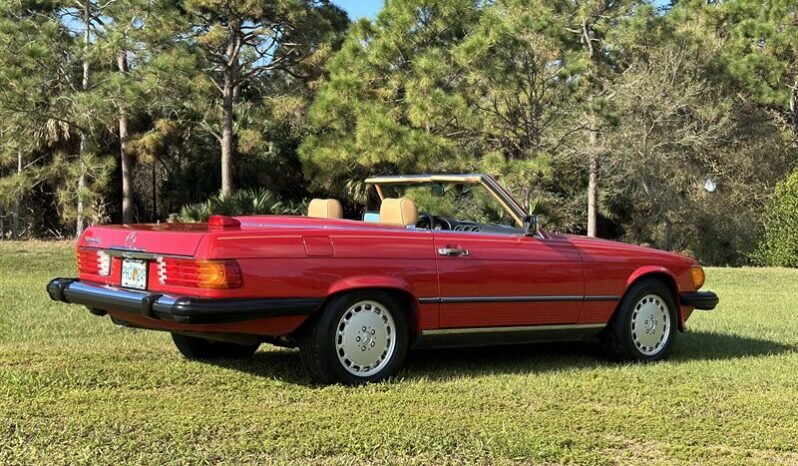 
								1987 Mercedes-Benz SL-Class 560 SL full									