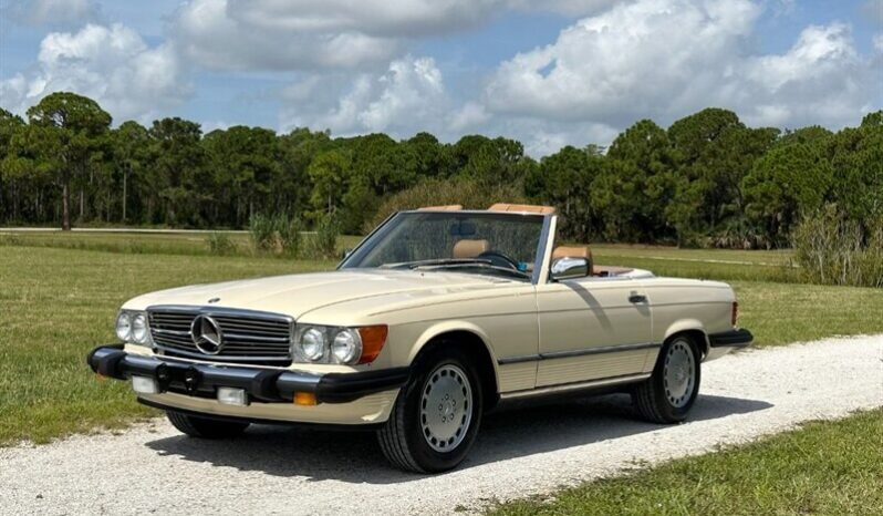 
								1986 Mercedes-Benz SL-Class 560 SL full									