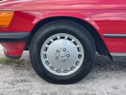 
										1986 Mercedes-Benz SL-Class 560-Class 560 SL full									