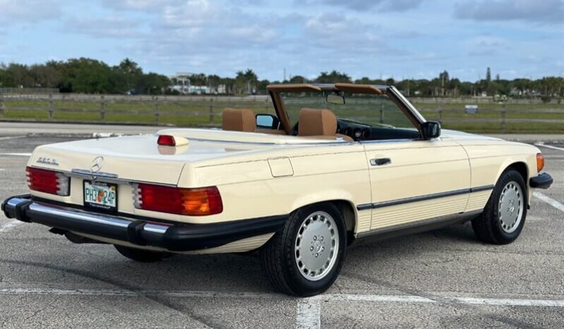 
								1987 Mercedes-Benz SL-Class 560 SL full									