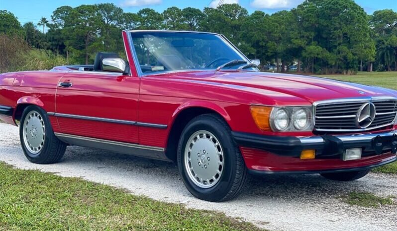 
								1986 Mercedes-Benz SL-Class 560-Class 560 SL full									