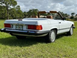 
										1989 Mercedes-Benz SL-Class 560-Class 560 SL full									