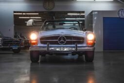 1971 Mercedes-Benz 200-Series SL