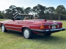 
										1987 Mercedes-Benz SL-Class 560 SL full									