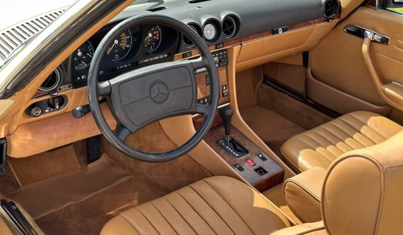 
								1986 Mercedes-Benz SL-Class 560 SL full									