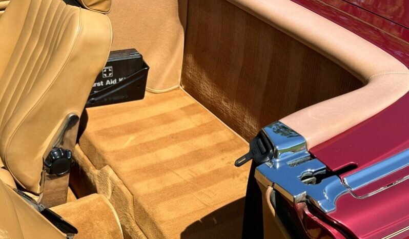 
								1989 Mercedes-Benz SL-Class 560 SL full									