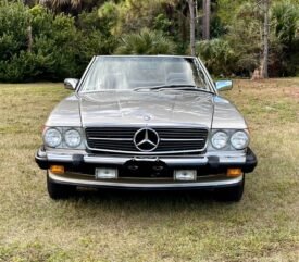 1987 Mercedes-Benz SL-Class 560 SL