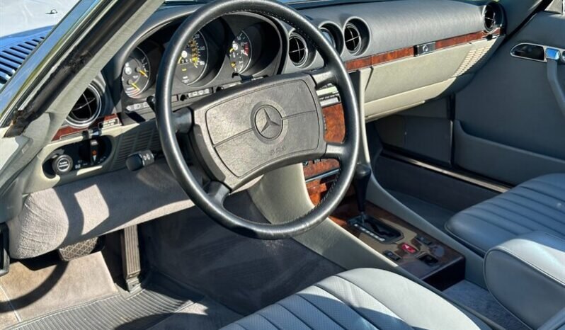
								1987 Mercedes-Benz SL-Class 560-Class 560 SL full									