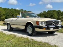 1986 Mercedes-Benz SL-Class 560 SL