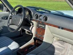 
										1987 Mercedes-Benz SL-Class 560-Class 560 SL full									
