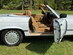 
										1989 Mercedes-Benz SL-Class 560-Class 560 SL full									