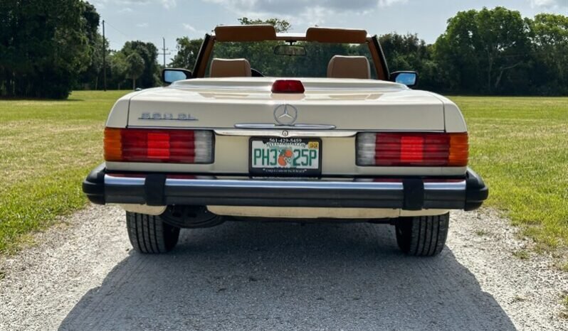 
								1986 Mercedes-Benz SL-Class 560 SL full									